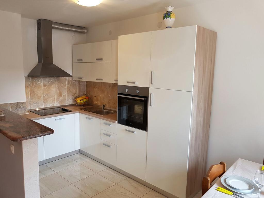 Apartment Vice Mali Split Bagian luar foto
